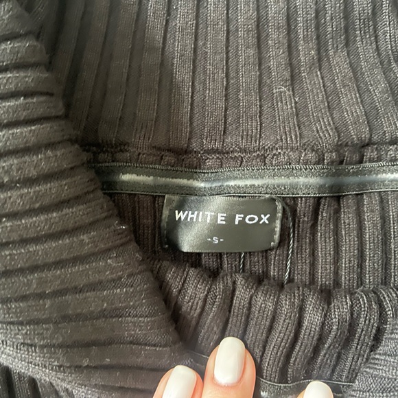 WHITE FOX LONG SLEEVE TOP - Picture 2 of 2